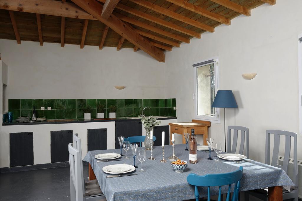 Les Lodges Du Pic Le Triadou Bagian luar foto